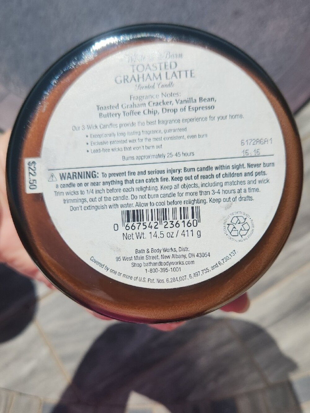 Bath And Body Works White Barn Toasted Graham Latte Candle with Silver Lid - Picture 2 of 6